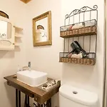 Alfama شقة