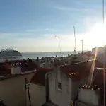 Alfama شقة